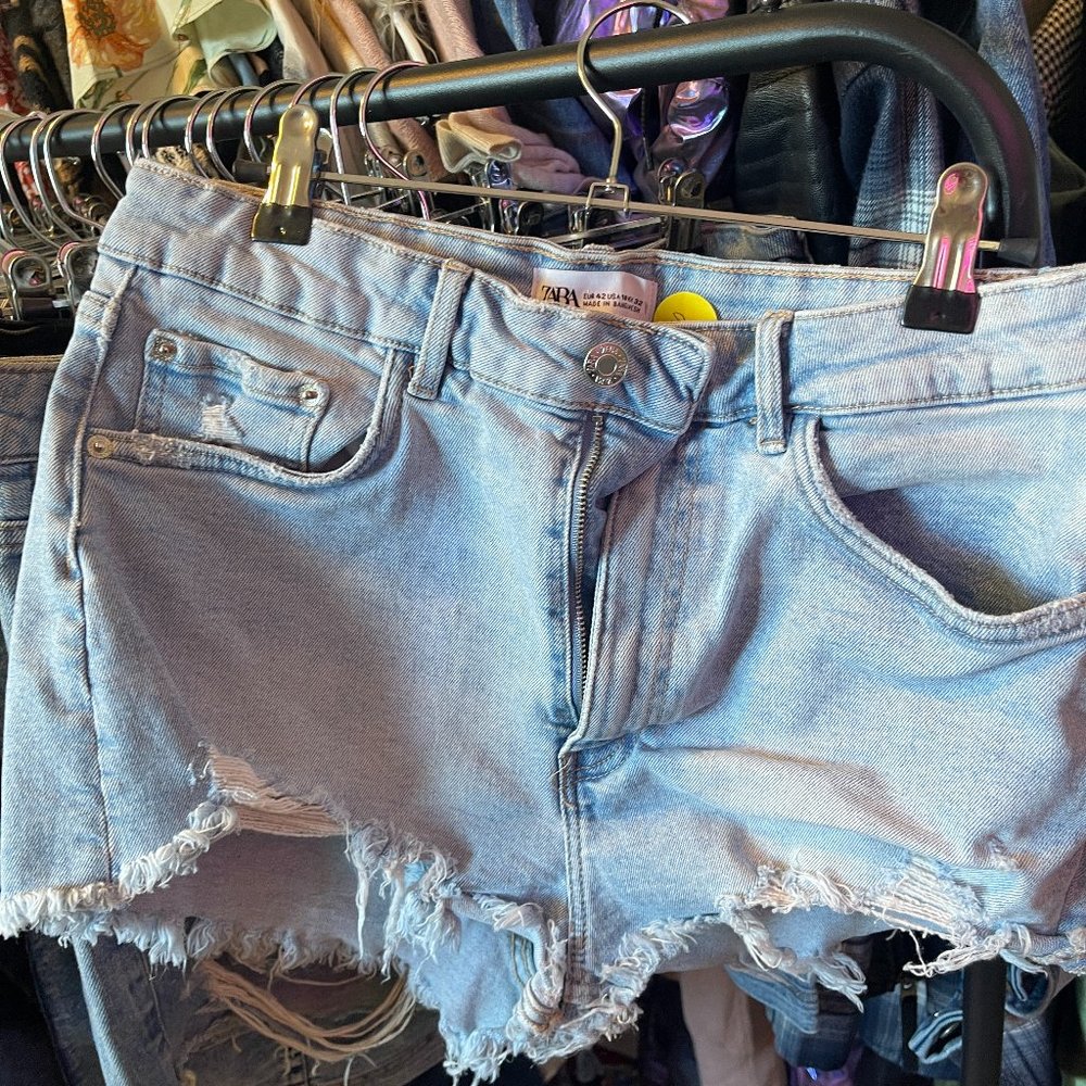 Zara High Rise Stretch Denim Shorts